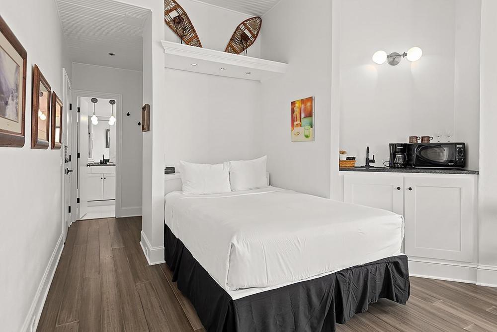 Independence Square 202, Hotel Room Over-Looking The Mall And Aspen Mountain ภายนอก รูปภาพ
